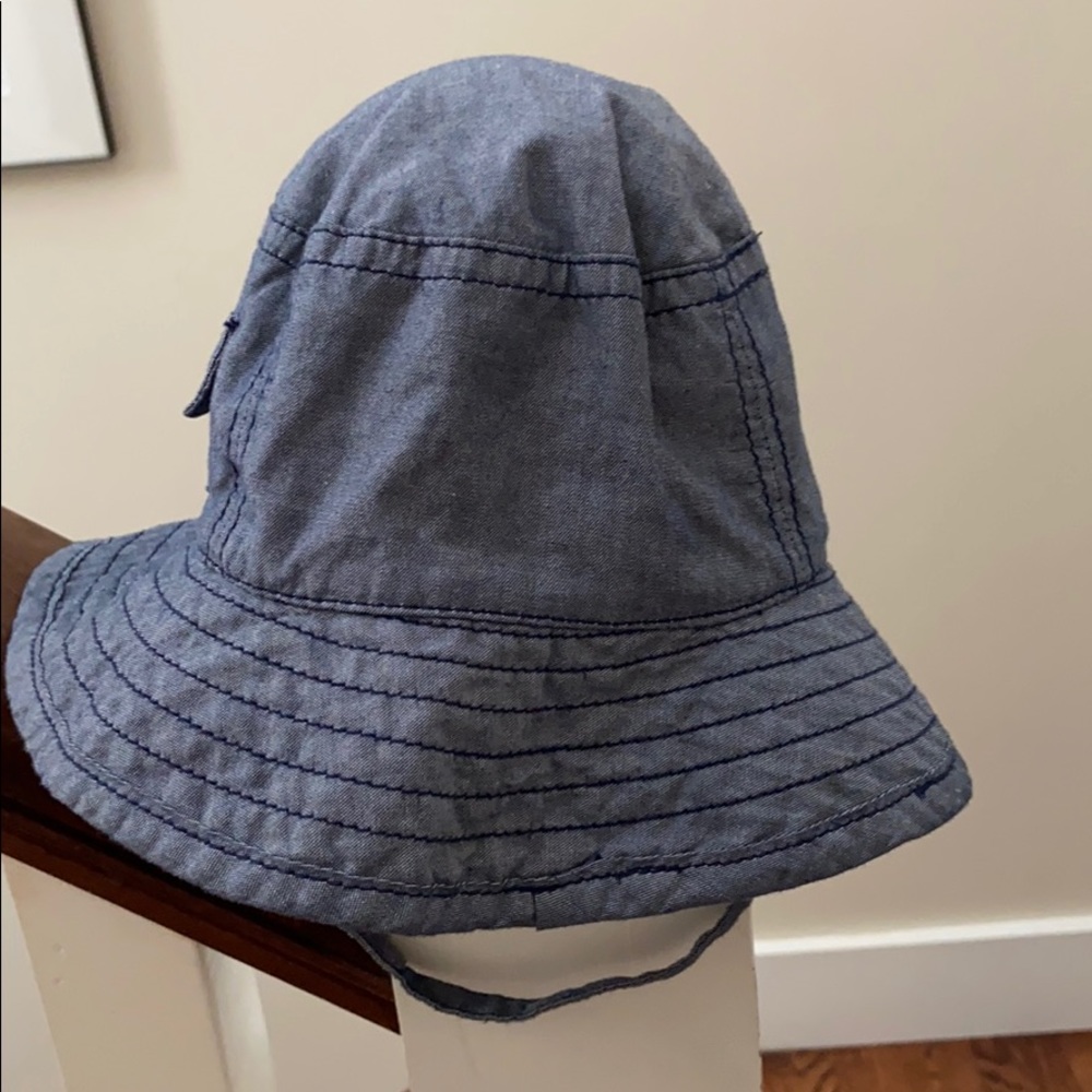 Like New Blue Old Navy Bucket Hat with Side Pocket